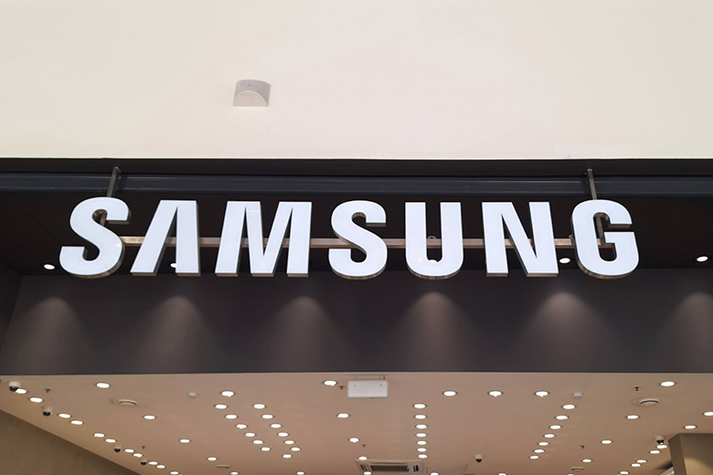 Samsung ответил на сообщения о предустановке МАХ на свои смартфоны