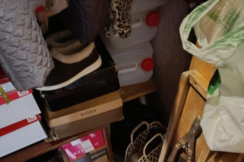 Трупы в Сланцах: самогон-убийца косит людей в Ленобласти