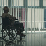 Выкинул старушку из окна и уволок: извращенец изнасиловал бабушку до смерти