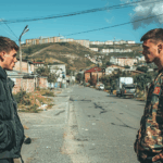 Трое раненых у школы: что известно о перестрелке в Дагестане