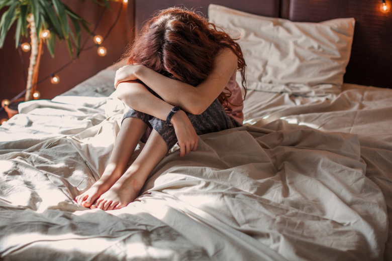 Заболел живот — и родила: школьница случайно стала мамой из-за дедушки