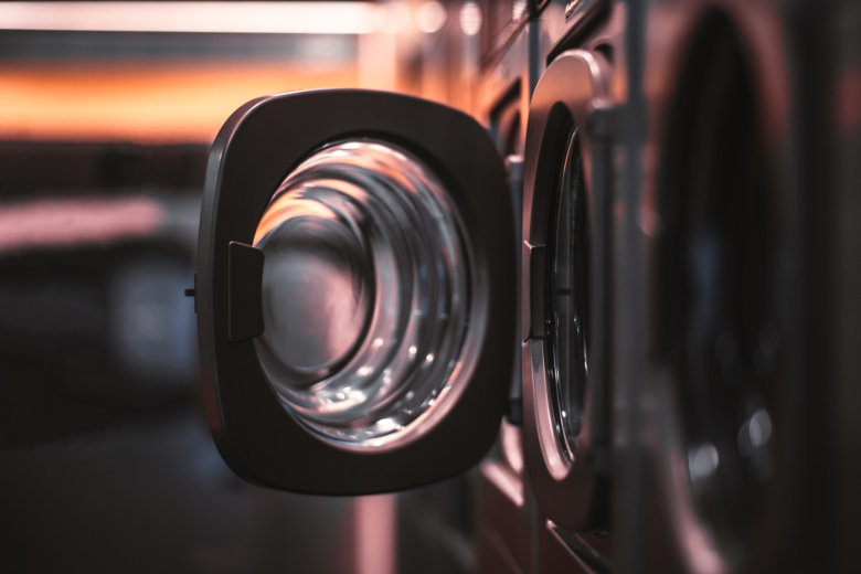 «Идиотский» поступок: жена рэпера стирала части его трупа в машинке