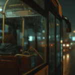 Погасил свет и полез в трусы: водитель автобуса домогался пассажирки