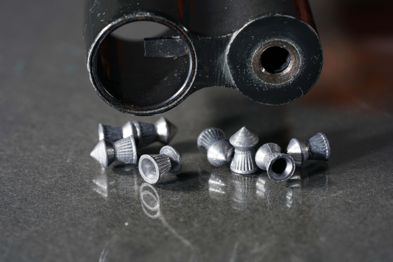 Пуля в щеке: в Туапсе неизвестный выстрелил в лицо мальчику