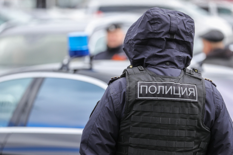 Штурмовали абьюзера: пьяница взял возлюбленную в заложницы в Первоуральске