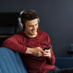 Созданная ИИ песня возглавила чарты США