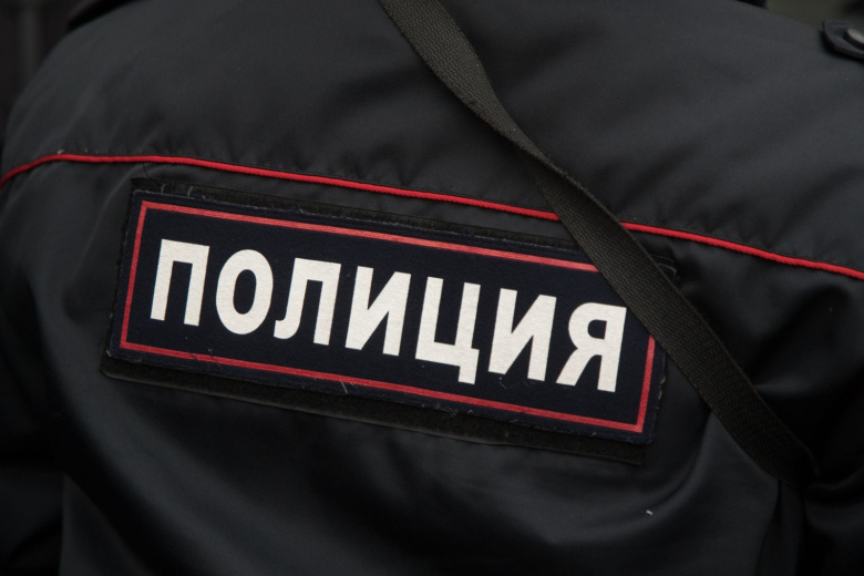 «Были слышны крики и топанье»: соседка рассказала, как дочь убила мать