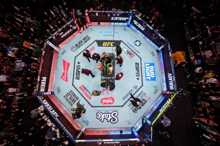 UFC 324: прямой эфир, как и где смотреть онлайн прямую трансляцию