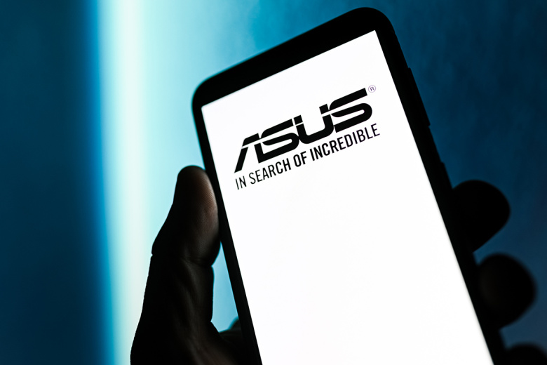 В ASUS решили уйти с рынка смартфонов ради ИИ и роботов