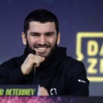 Бетербиев выразил благодарность Турки Аль аш-Шейху