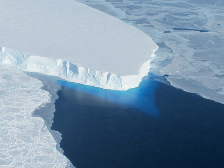 Ледник "Судного дня" в Антарктиде грозит перспективой разрушения и необратимого повышения уровня моря