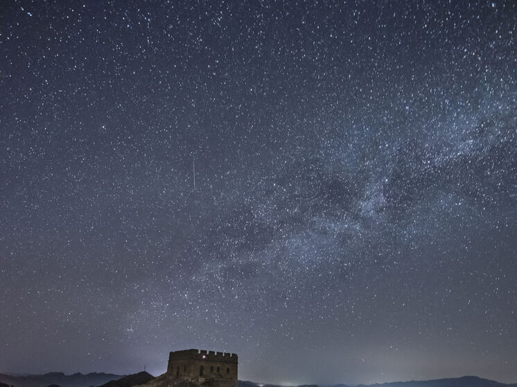 В декабре Землю ждут звездопады, солнцестояние и сближение с межзвездной кометой